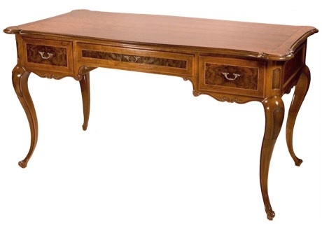 226 Bureau style Louis XV